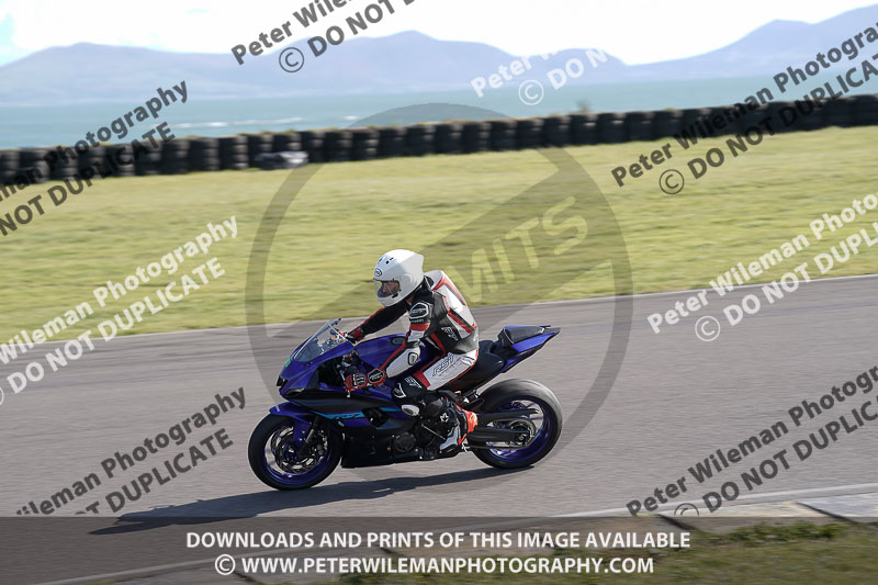 anglesey no limits trackday;anglesey photographs;anglesey trackday photographs;enduro digital images;event digital images;eventdigitalimages;no limits trackdays;peter wileman photography;racing digital images;trac mon;trackday digital images;trackday photos;ty croes